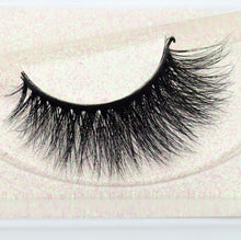 Load image into Gallery viewer, False Eyelashes
