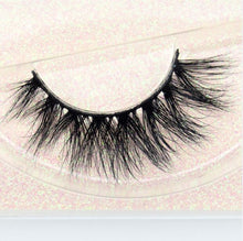 Load image into Gallery viewer, False Eyelashes