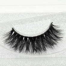 Load image into Gallery viewer, False Eyelashes