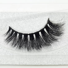 Load image into Gallery viewer, False Eyelashes