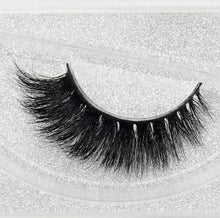Load image into Gallery viewer, False Eyelashes