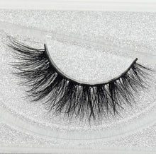 Load image into Gallery viewer, False Eyelashes