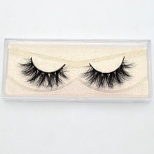 Load image into Gallery viewer, False Eyelashes